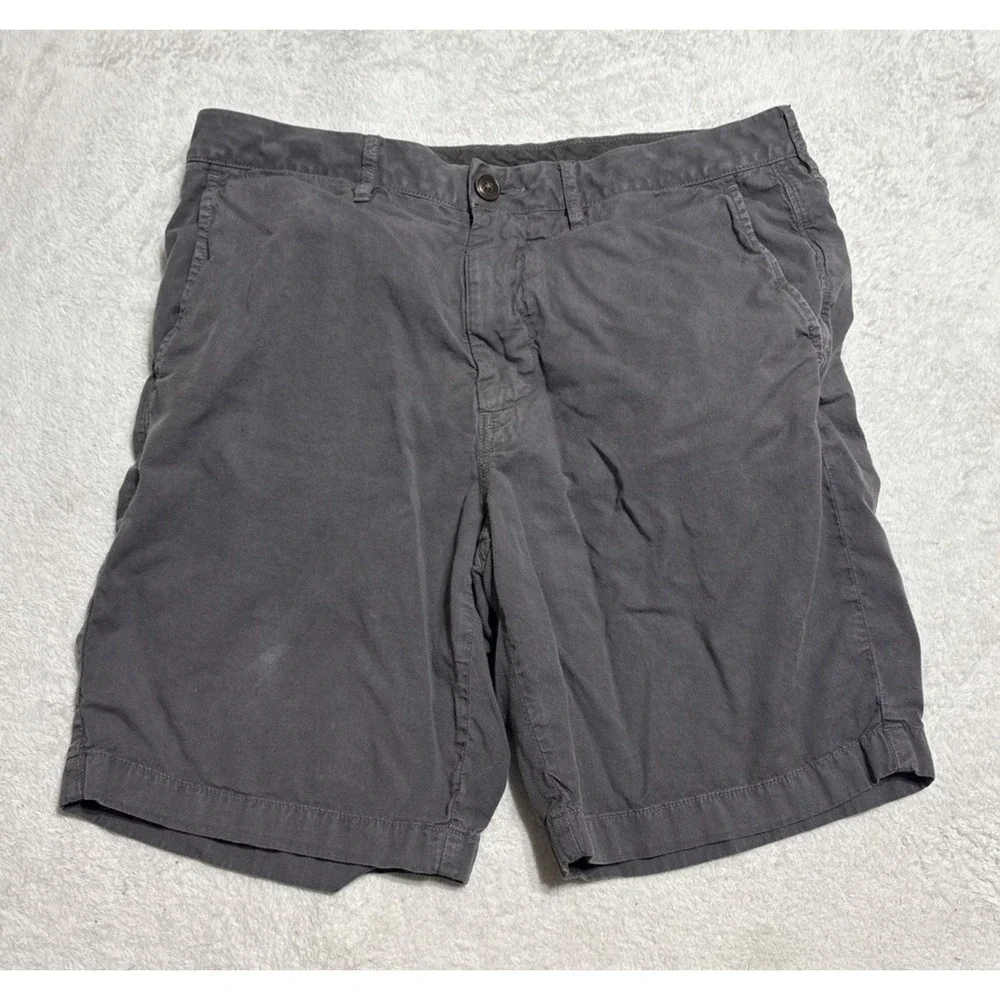 Faherty Shorts Men's Size 30 Gray Flat‎ Front Chino